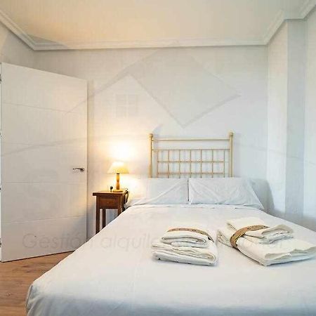 La Capilla Apartamento Oviedo Eksteriør billede