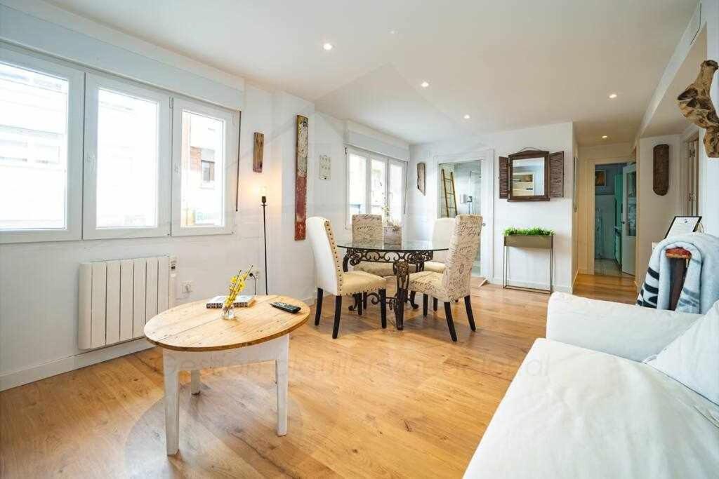 La Capilla Apartamento Oviedo Eksteriør billede